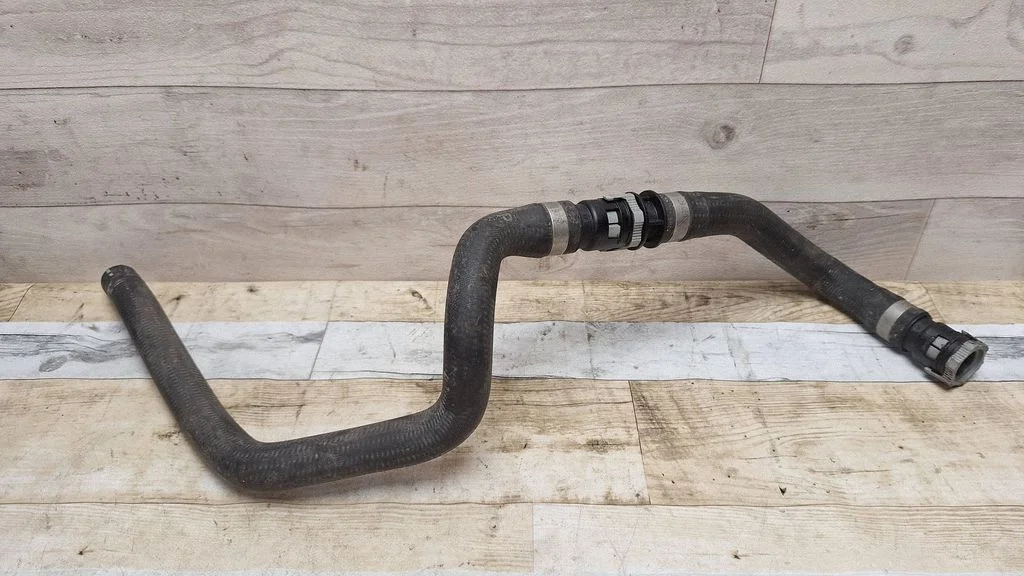 Engine coolant pipe/hose 31319140