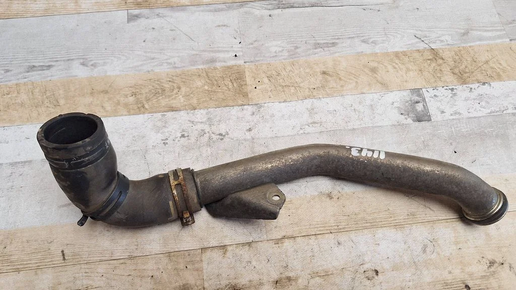 Engine coolant pipe/hose – Volvo C30 (2007-2010)