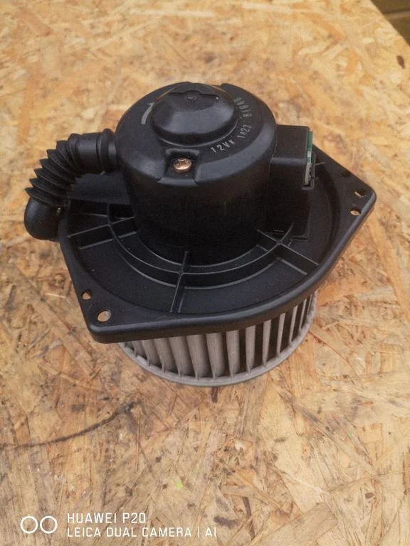 Salongipuhur 61640 – Nissan Sunny (1991-1995)