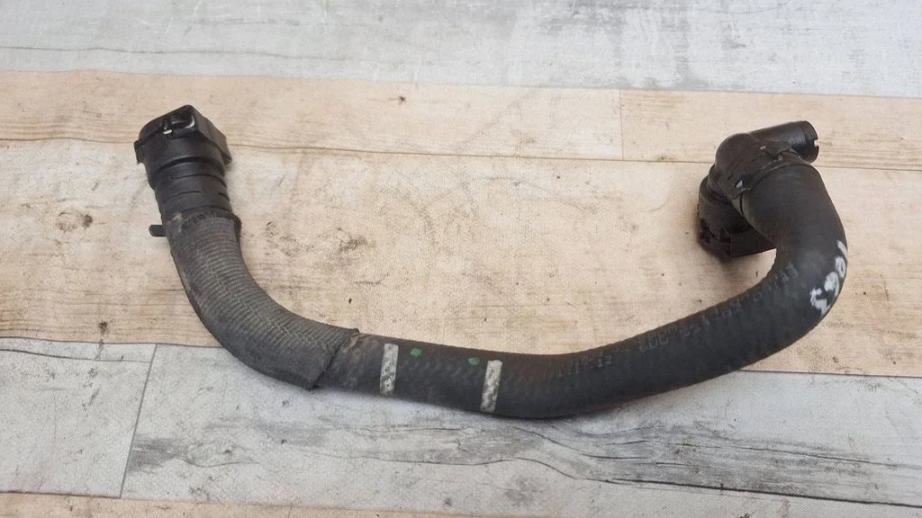 Engine coolant pipe/hose M151824J