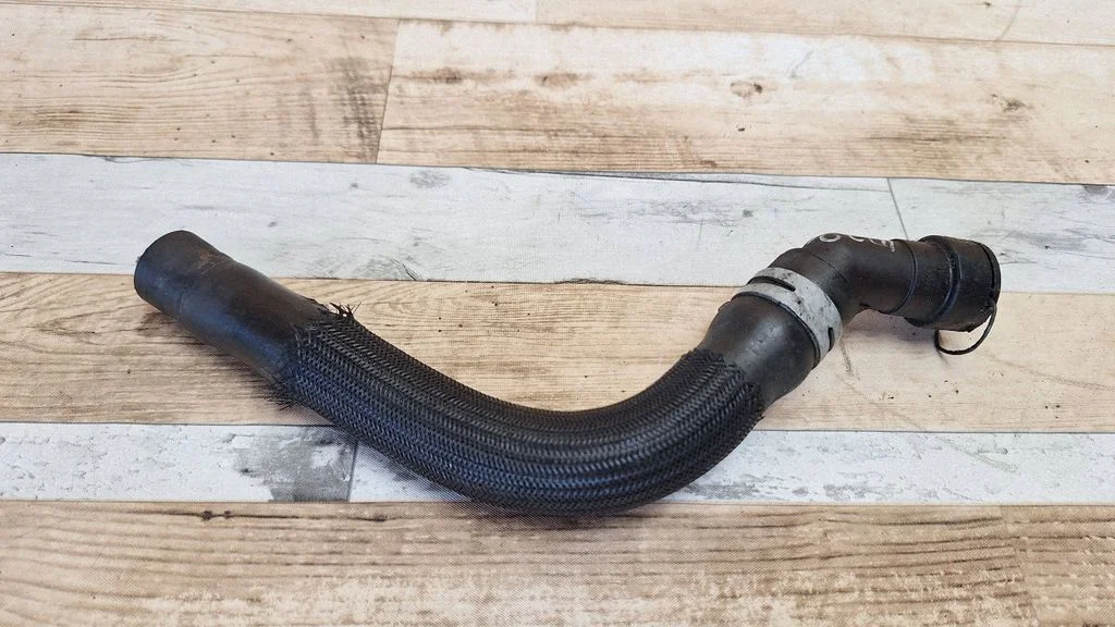 Engine coolant pipe/hose – Citroen C5 (2008-2016)