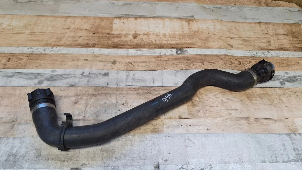 Engine coolant pipe/hose 17127809818