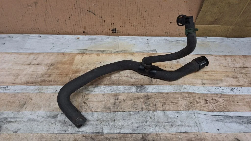 Engine coolant pipe/hose – Citroen C5 (2008-2016)