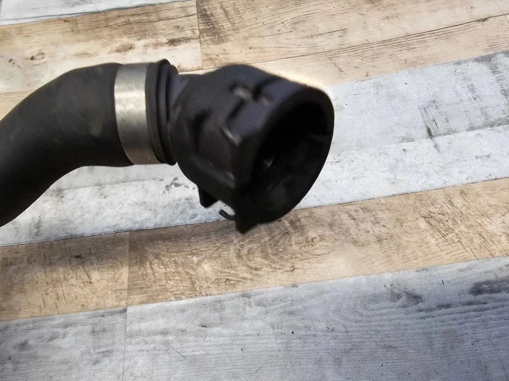 Engine coolant pipe/hose 12168811
