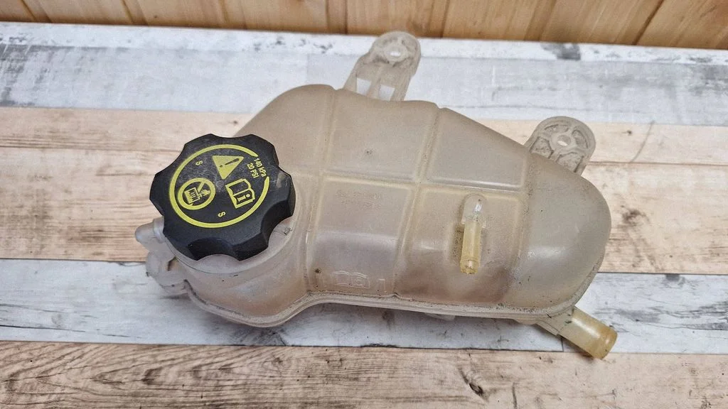 Coolant expansion tank/reservoir 95048411