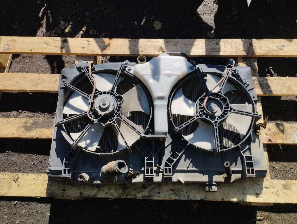 Coolant radiator
