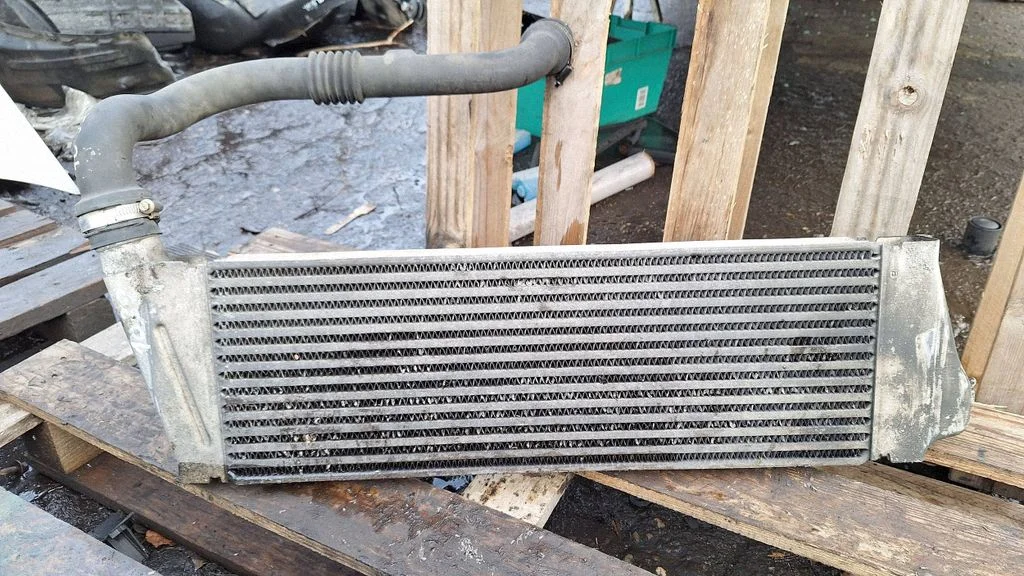 Intercooler radiator – Renault Megane II (2006-2008)