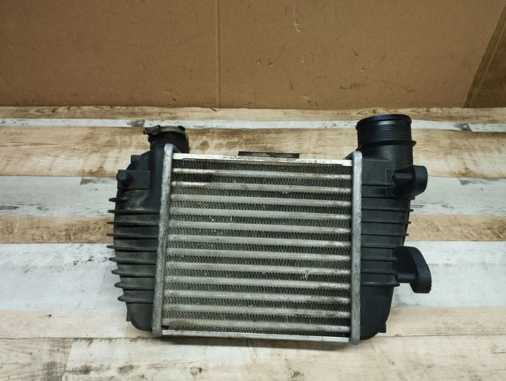 Intercooler radiator 4F0145806R