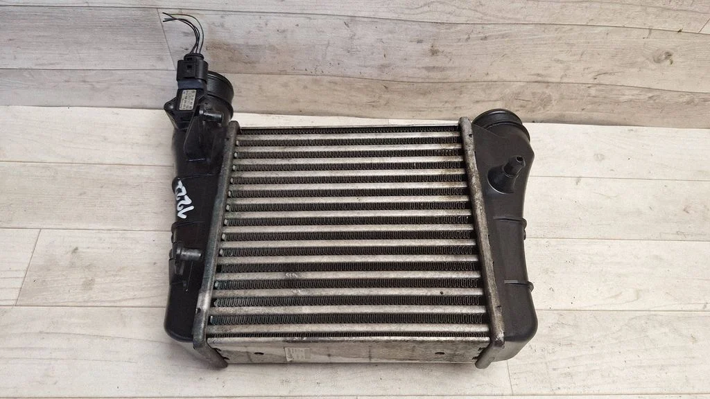 Intercooler radiator 8E0145805AA