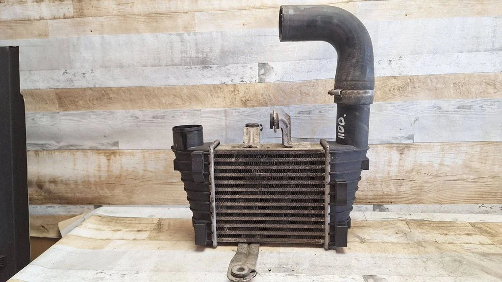 Intercooler radiator MN130321