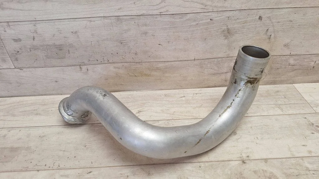 Intercooler hose/pipe