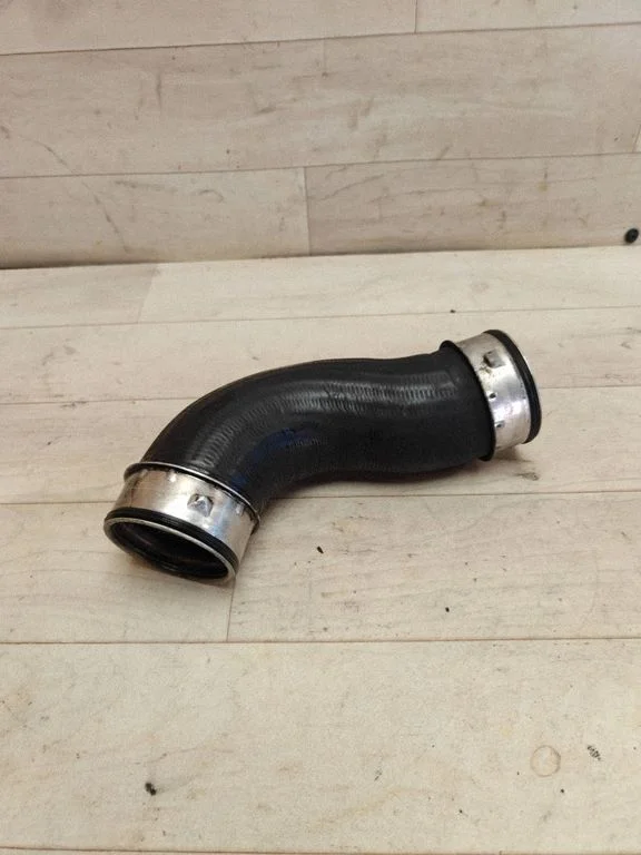 Intercooler hose/pipe 1K0145838D