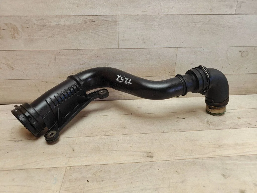 Intercooler hose/pipe 1K0145762S