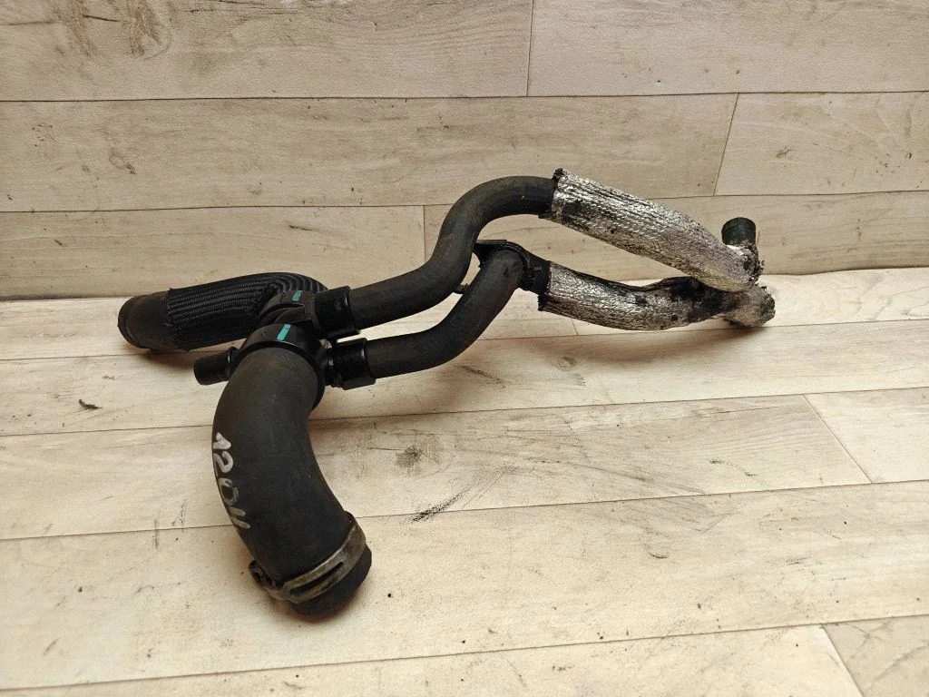 Intercooler hose/pipe