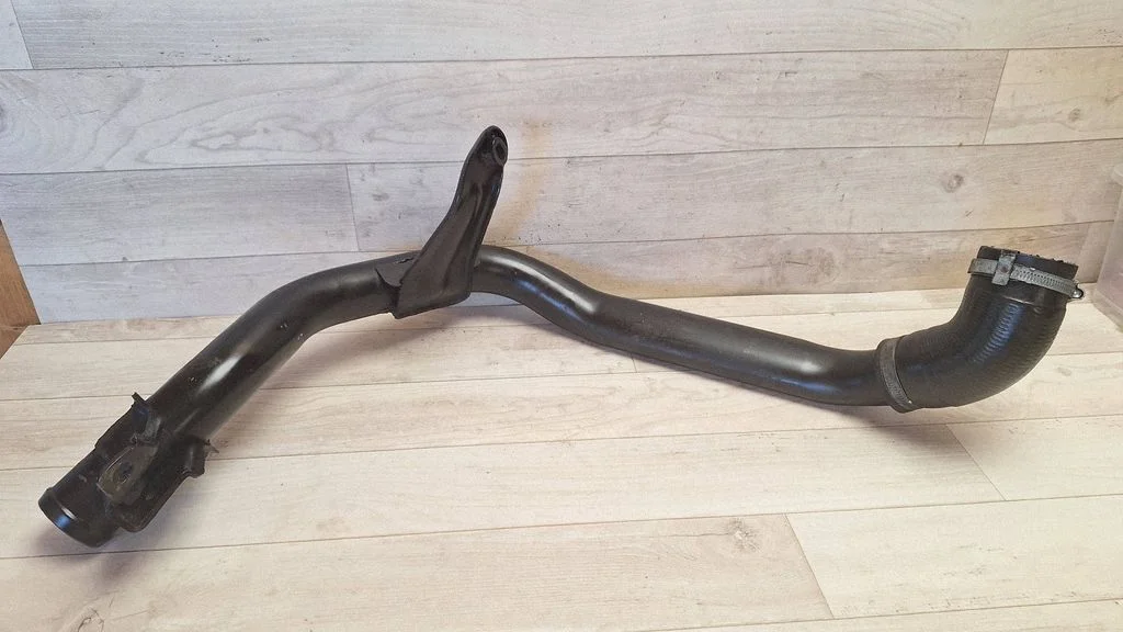 Intercooler hose/pipe
