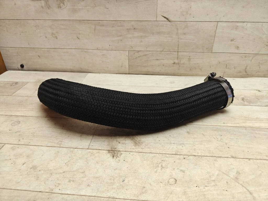 Intercooler hose/pipe