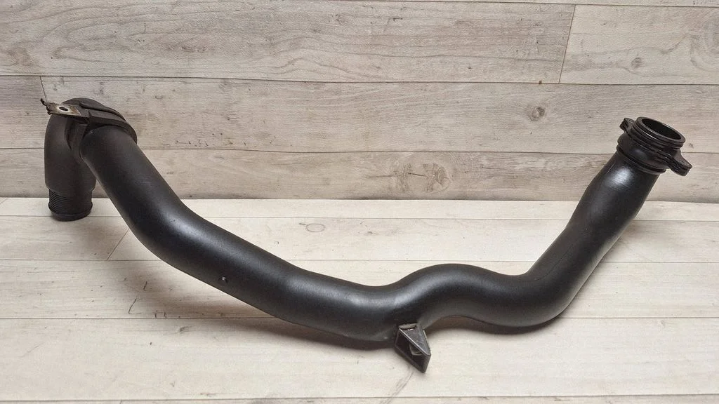 Intercooler hose/pipe 2003933