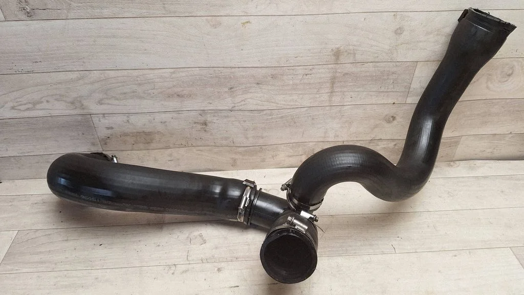 Intercooler hose/pipe 75030278
