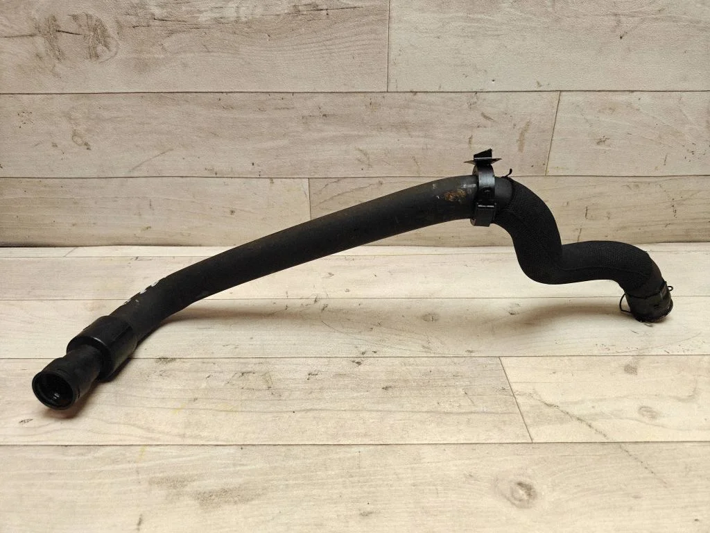 Intercooler hose/pipe