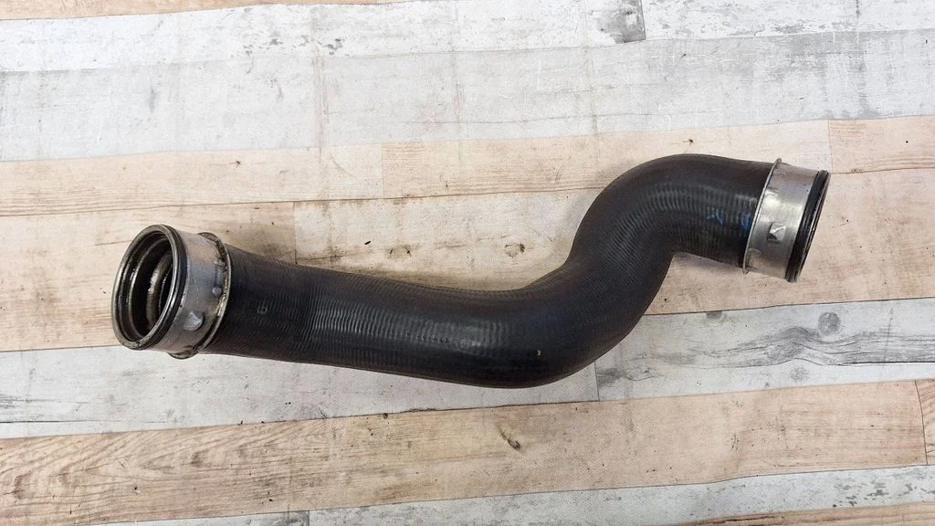 Intercooler hose/pipe – Volkswagen Passat B5.5 (2001-2005)