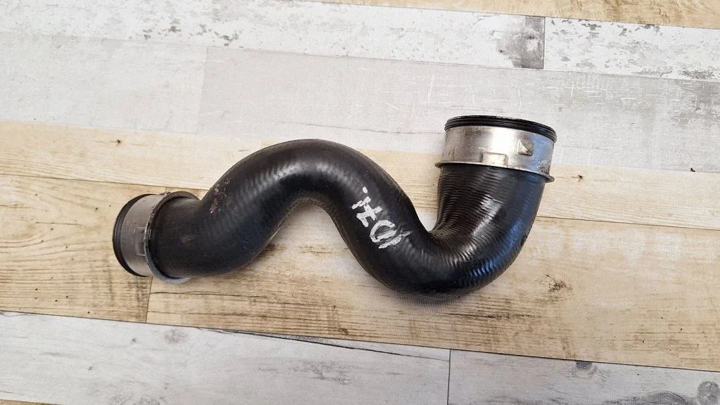 Intercooler hose/pipe 70698