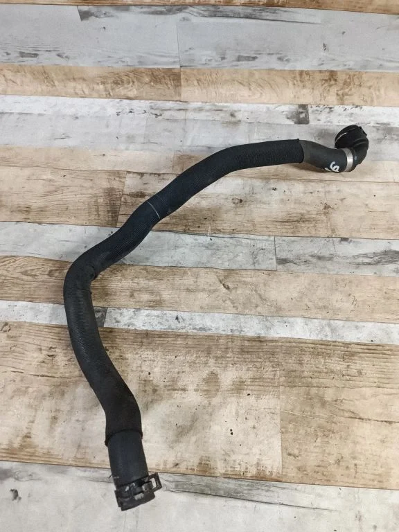 Intercooler hose/pipe