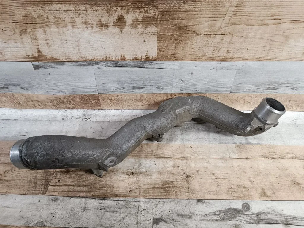 Intercooler hose/pipe