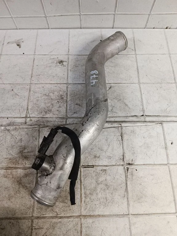 Intercooler hose/pipe