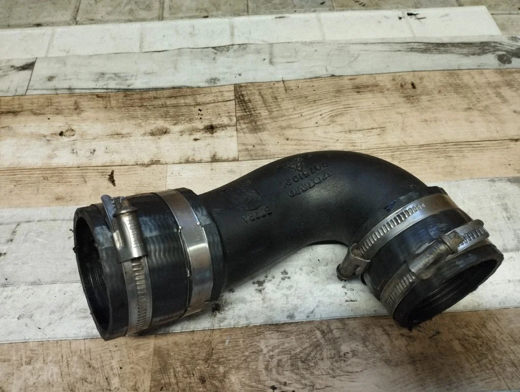 Intercooler hose/pipe 30751920