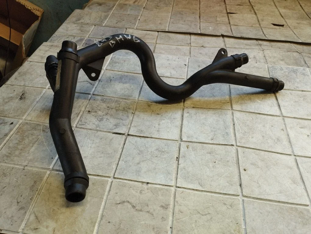 Intercooler hose/pipe