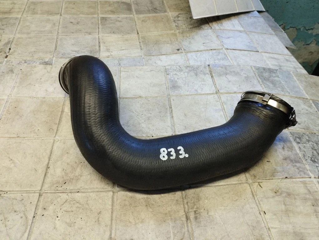 Intercooler hose/pipe A2215281082Q1