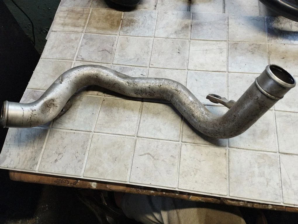 Intercooler hose/pipe – Honda FR-V (2004-2009)