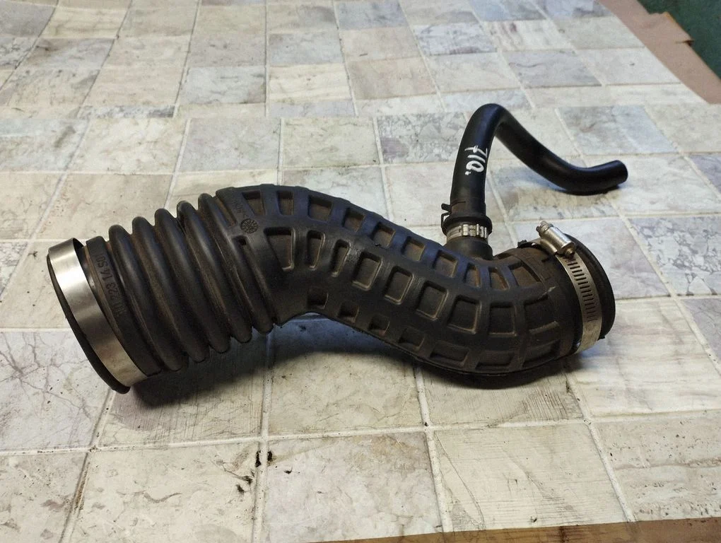 Intercooler hose/pipe 1022314S01