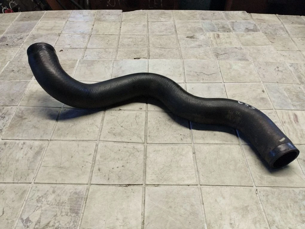 Intercooler hose/pipe 071222