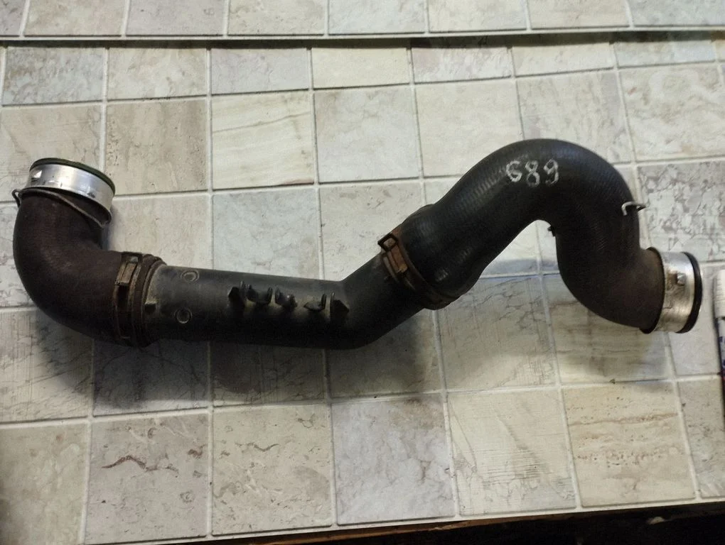 Intercooler hose/pipe – Volkswagen Golf Plus (2005-2013)