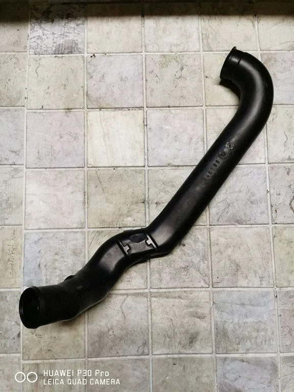 Intercooler hose/pipe 46598