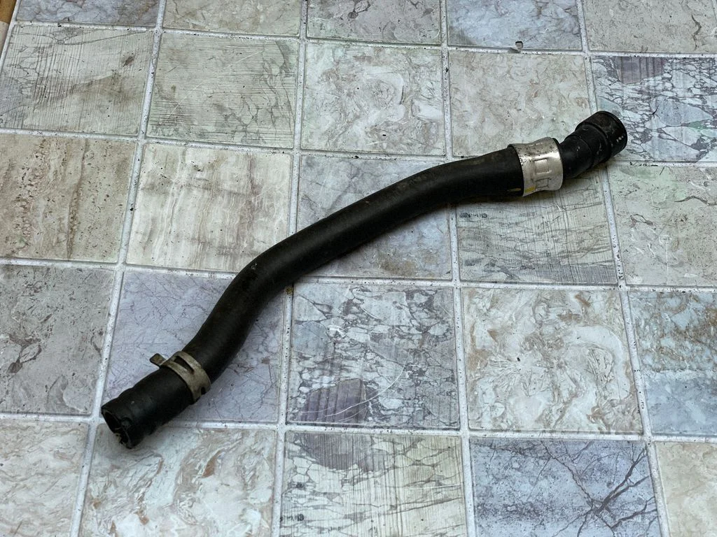 Intercooler hose/pipe – Peugeot 207 CC (2007-2014)