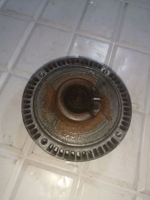 Viscous fan clutch – Volkswagen Passat B5.5 (2001-2005)