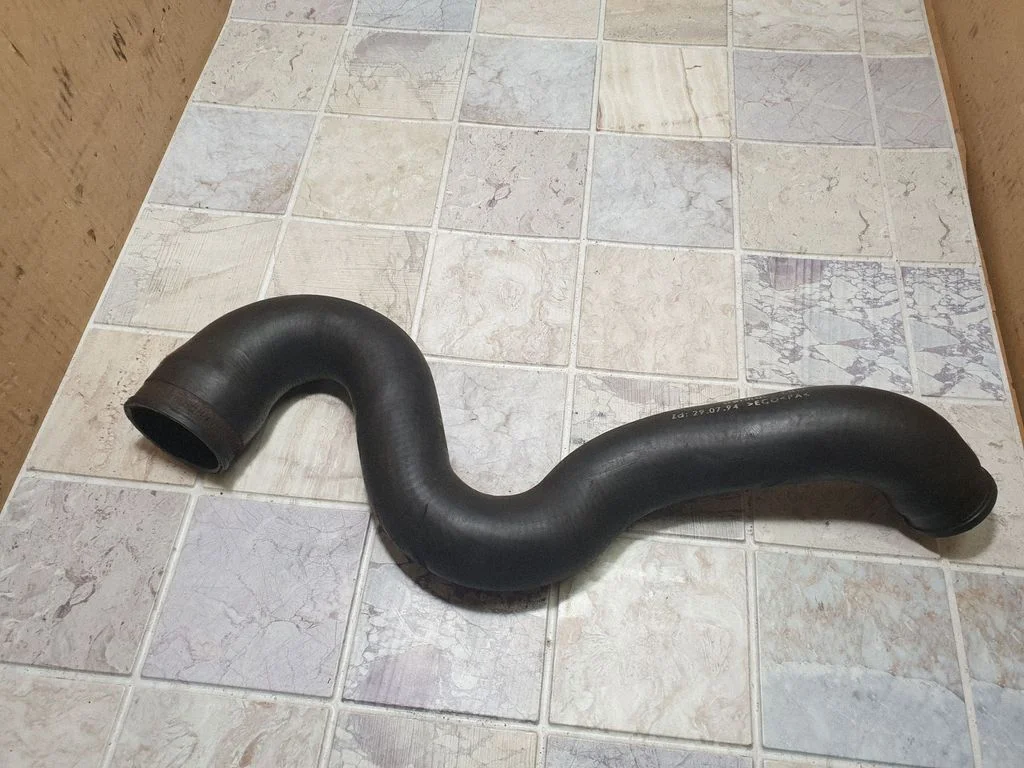 Intercooler hose/pipe 8D0145828A