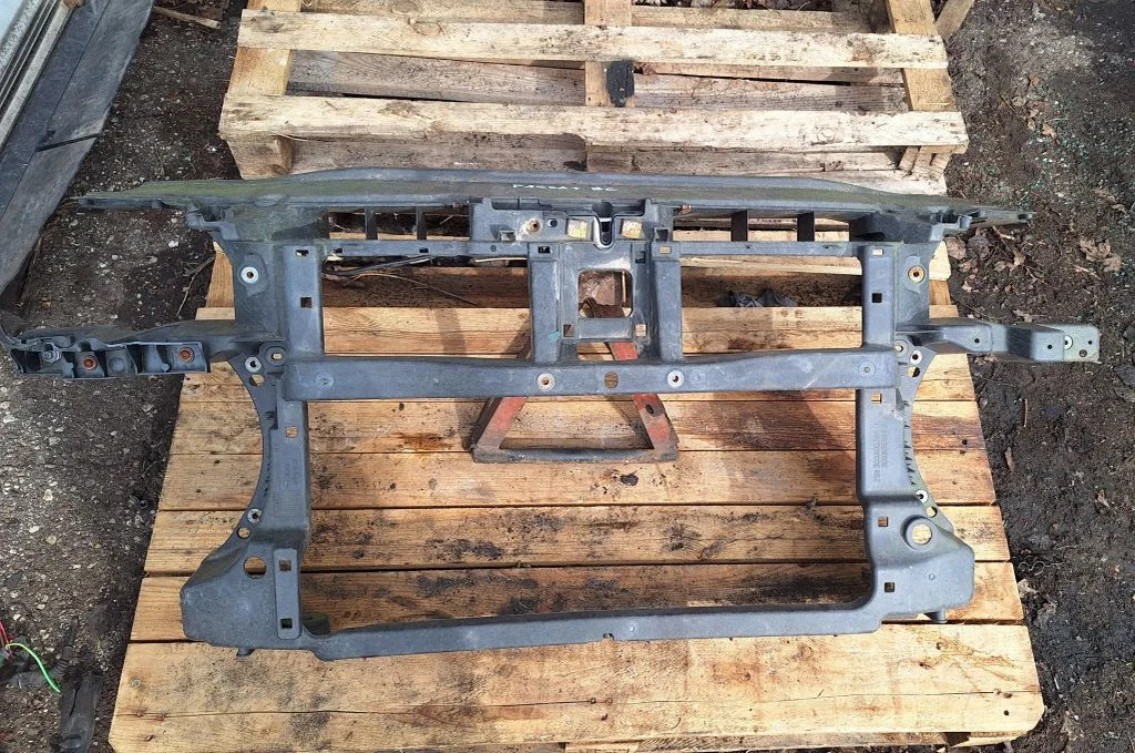 Radiatoru panelis – Volkswagen Passat CC (2008-2016)