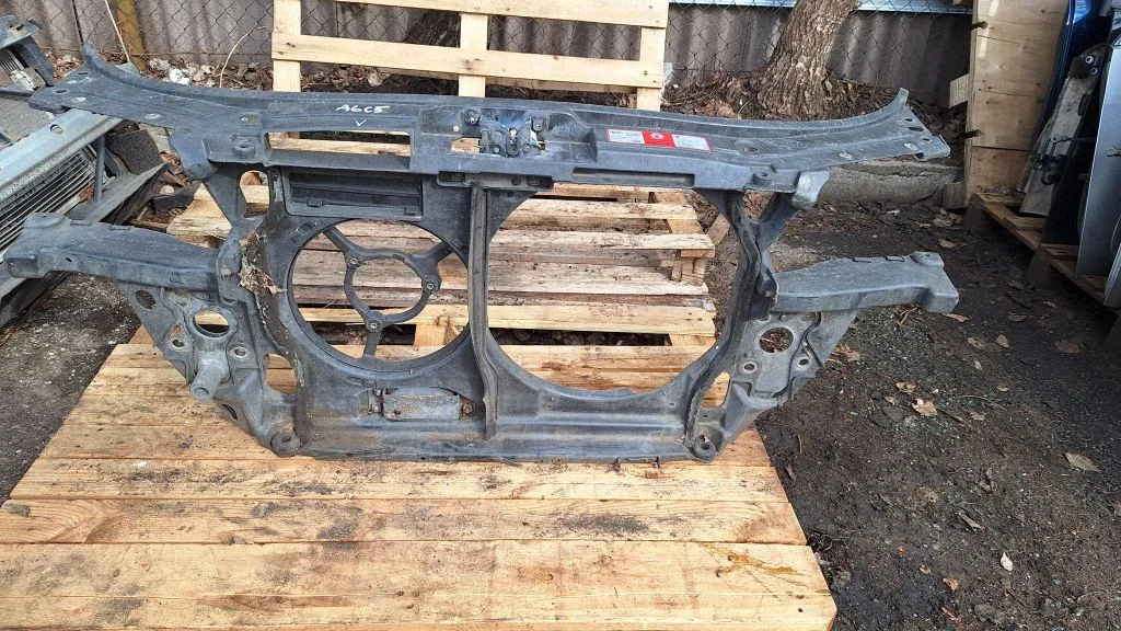 Radiator support slam panel Z4B0805588