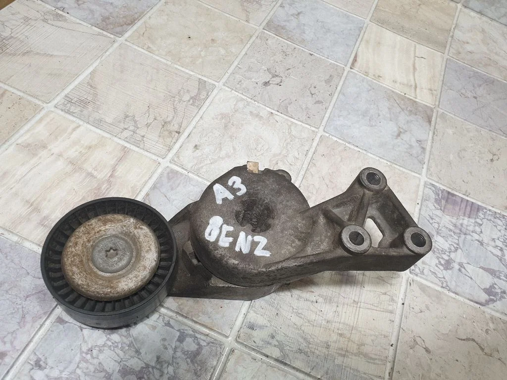 Generator/alternator belt tensioner – Audi A3 S3 8L (1996-2003)