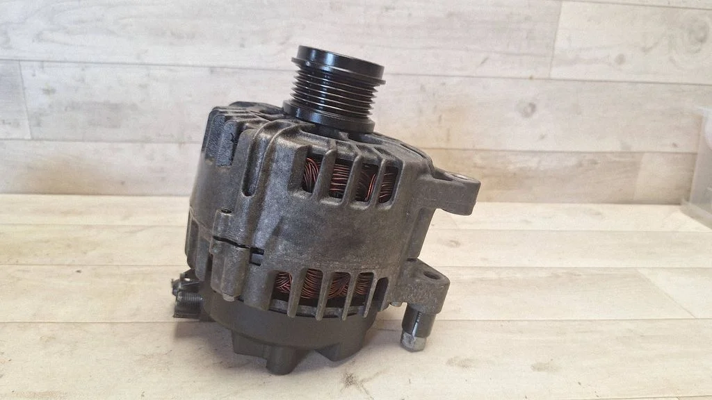 Generator/alternator 30659390