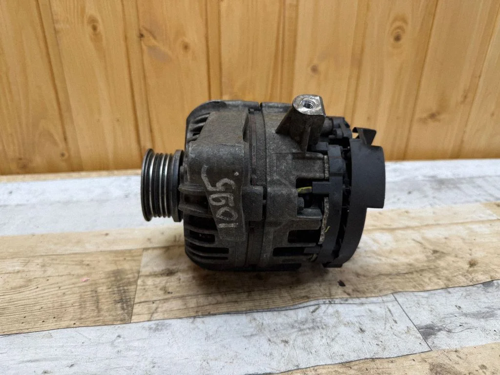 Alternator 0124225046