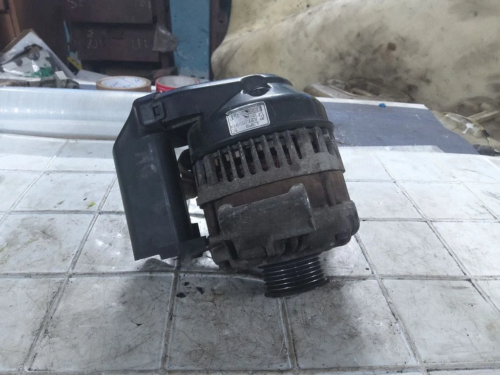 Generator/alternator A2TJ0391A