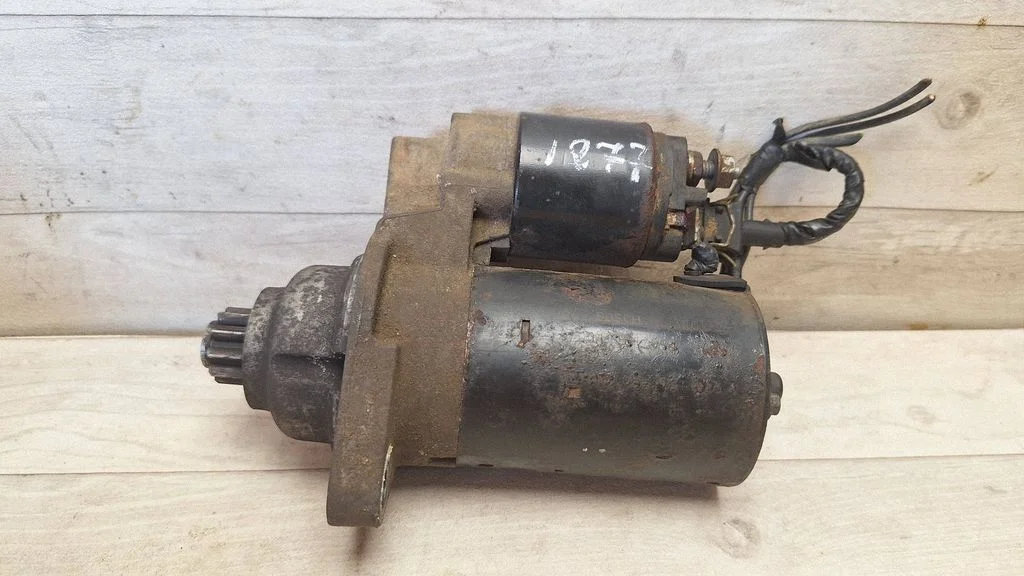 Starter motor – Volkswagen Jetta IV (1999-2005)