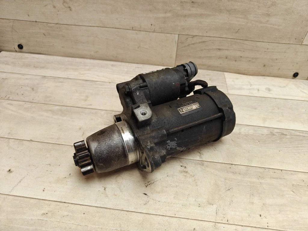 Starter motor – Toyota Avensis T250 (2006-2009)