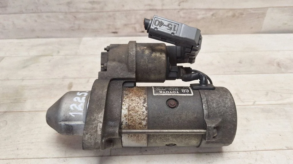Starter motor – Toyota Avensis T250 (2006-2009)