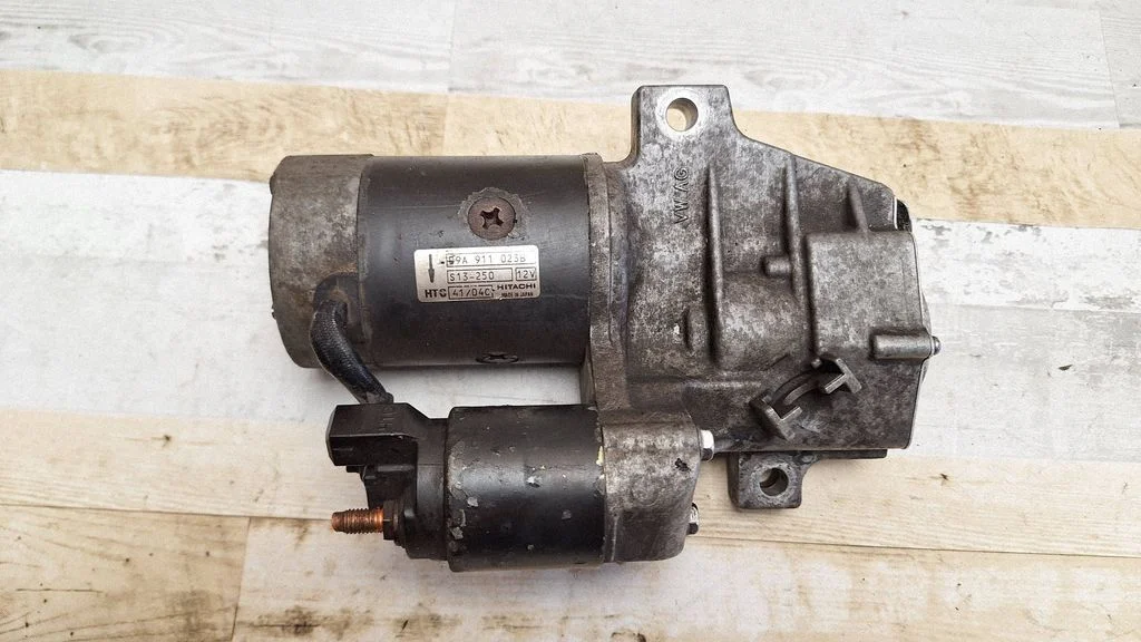 Starter motor 09A911023B