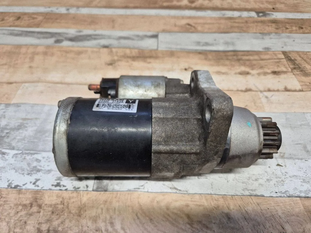 Starter motor 233003TA0A